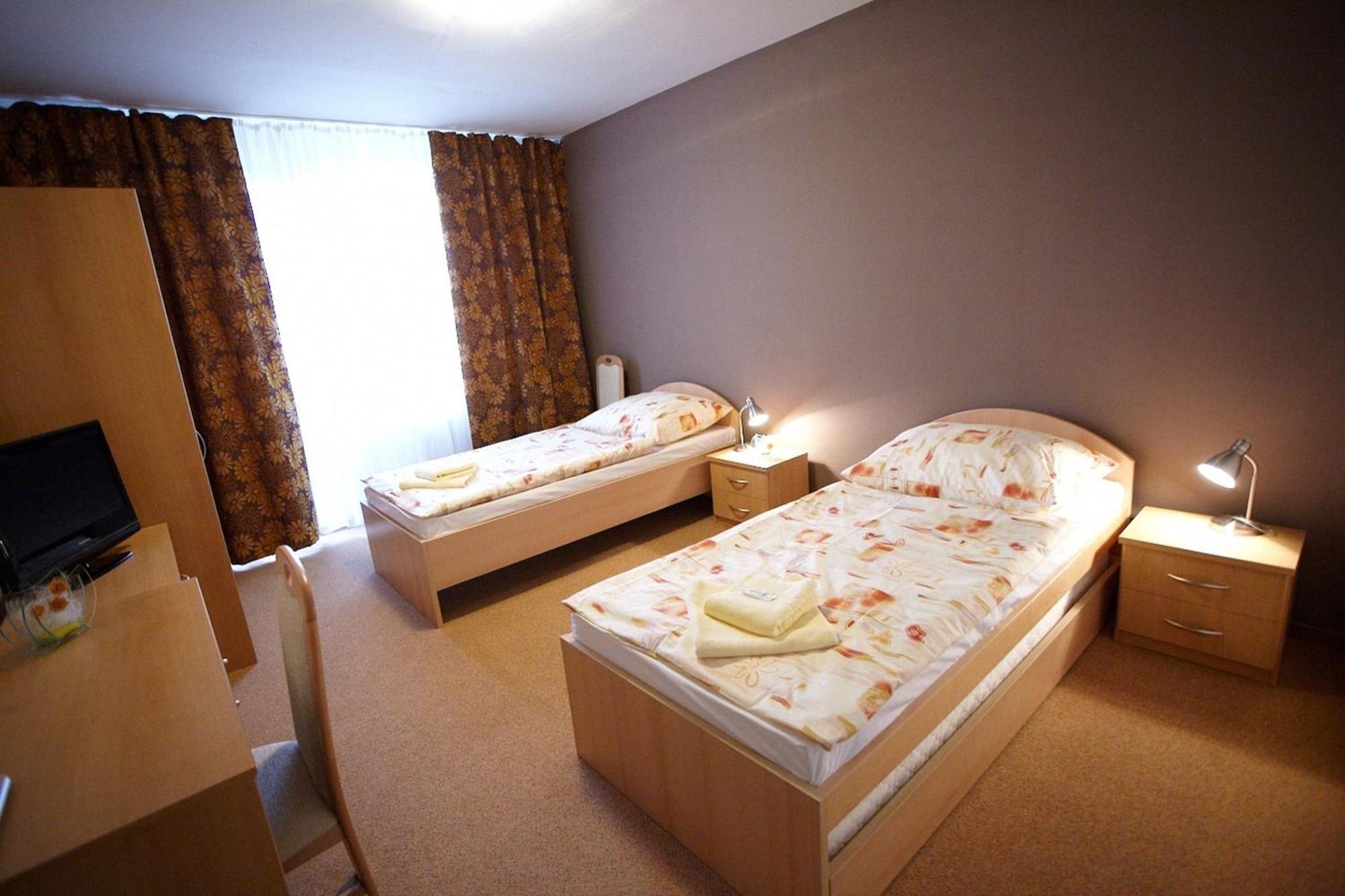 Hotel Spectrum Trnava Ruang foto